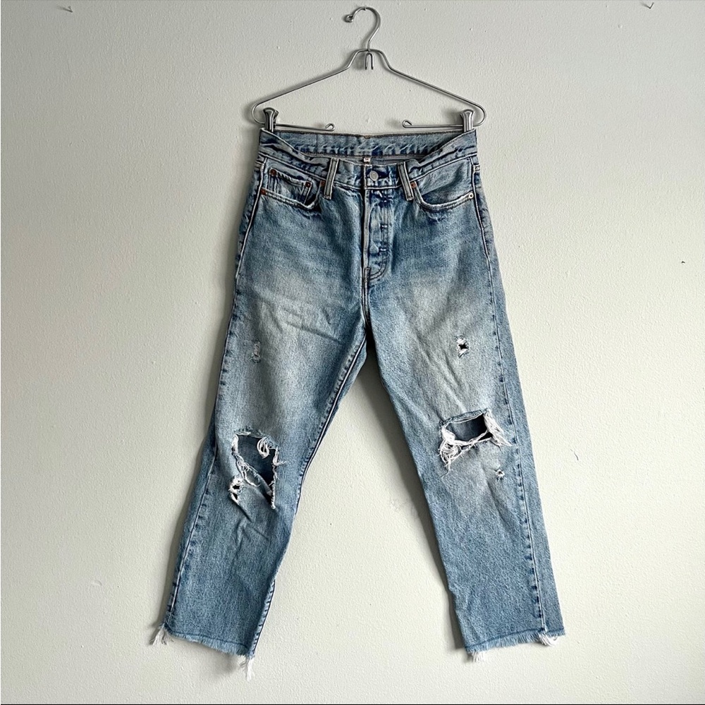 Levis